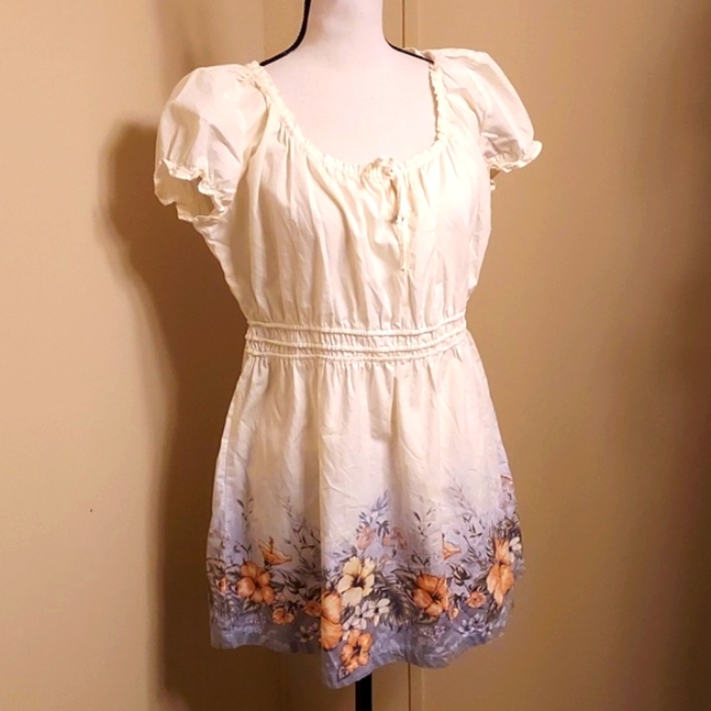 Natural Reflections Cream and Gray Floral Tunic